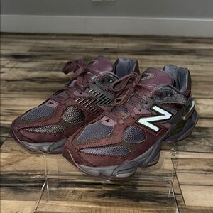 New Balance 9060 Men’s Sneakers Mint Condition